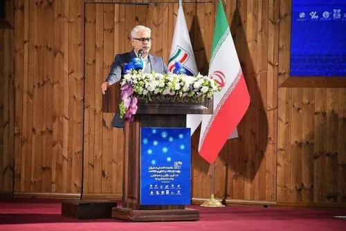 اتصال ۹ میلیون خانوار و کسب و کار به فیبر نوری در دستور کار